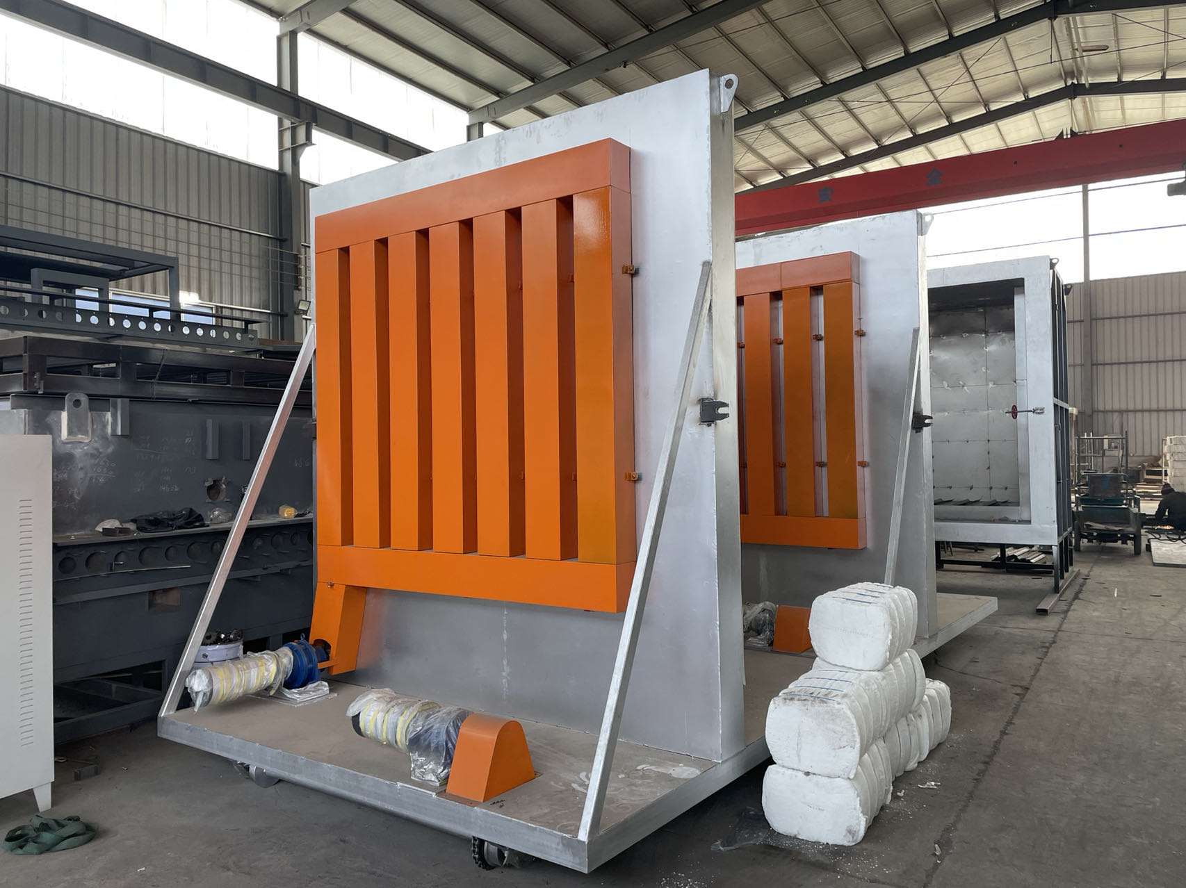 儲(chǔ)氫碳纖維纏繞瓶固化爐